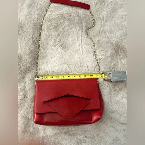 Oscar de la renta red purse - Picture 4 of 4